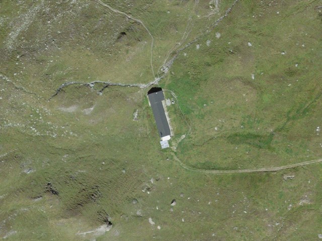 Cabane de la Barmaz