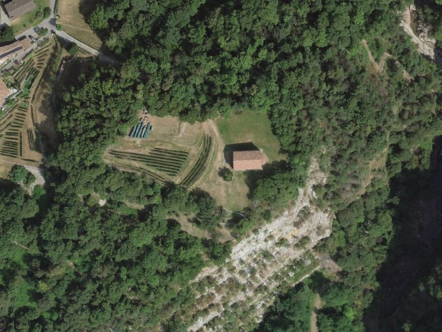 Escursione facile da Castel S.Pietro passando da Castel San Pietro