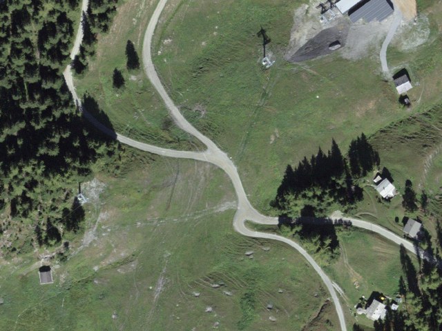 Senderismo exigente con teleférico desde Moay hasta Le Châble VS (descenso) por Versegères