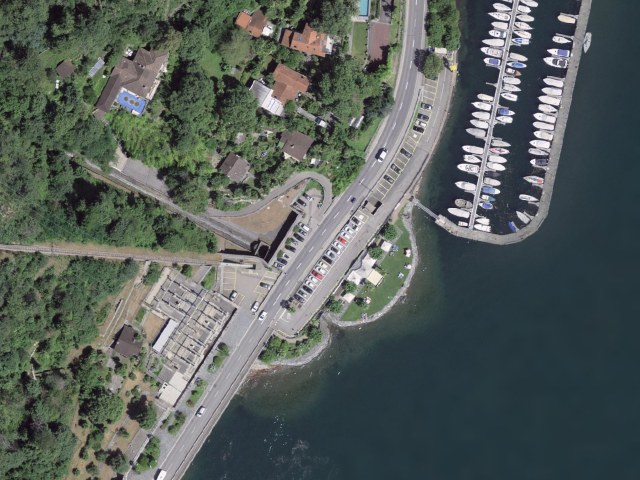 Makkelijke wandeling van Porto Ronco naar Livurcio
