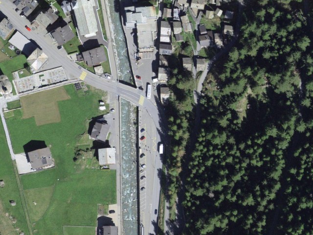 Escursione da Saas-Balen passando da Tewaldji-Wasserleitung