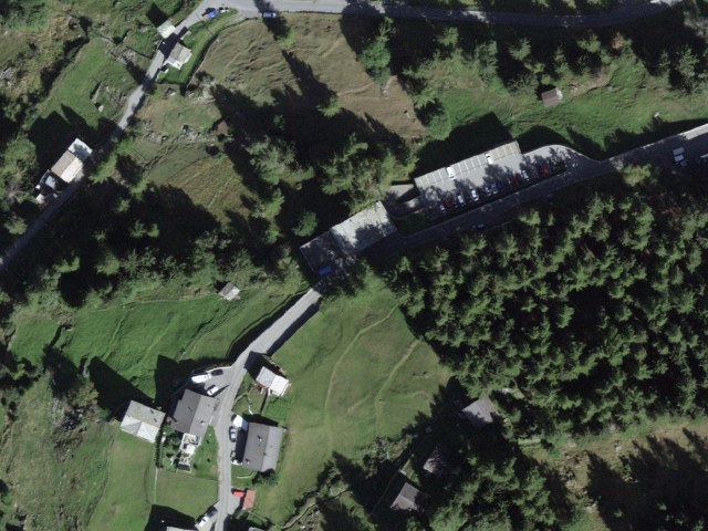 Randonnée exigeante depuis Gasenried vers Kalpetran (Seilbahn)Talstation par Drieri