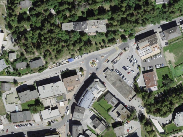 Challenging hike from Crans-Montana to Sierre/Siders