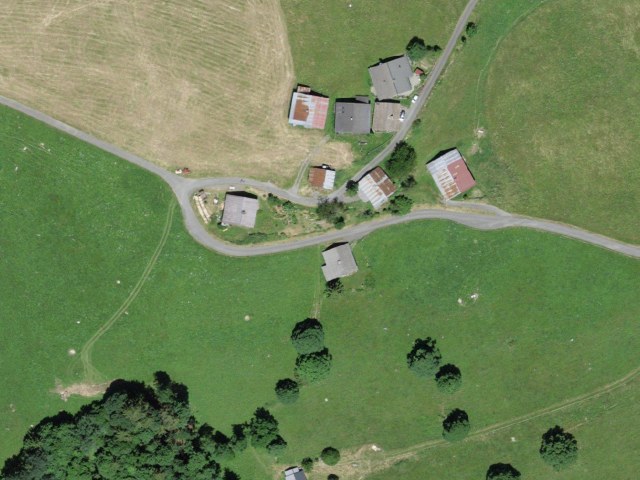Vers l'Eglise – La Ville