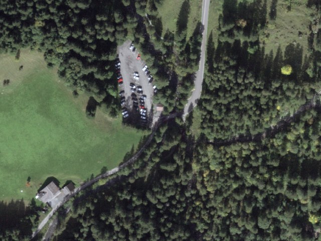 Makkelijke wandeling vanuit Lauenensee via Ufem Büel