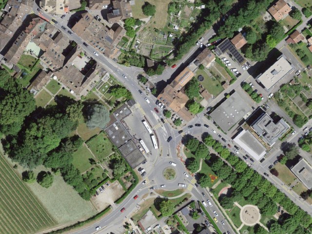 Caminhada fácil a partir de Aubonne passando por Plan