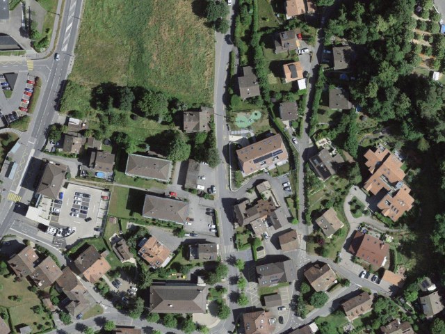 Hike from Le Mont-sur-Lausanne via Les Liaises