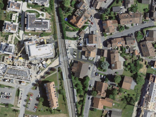 Easy hike from Romanel-sur-Lausanne via Le Bois-Genoud