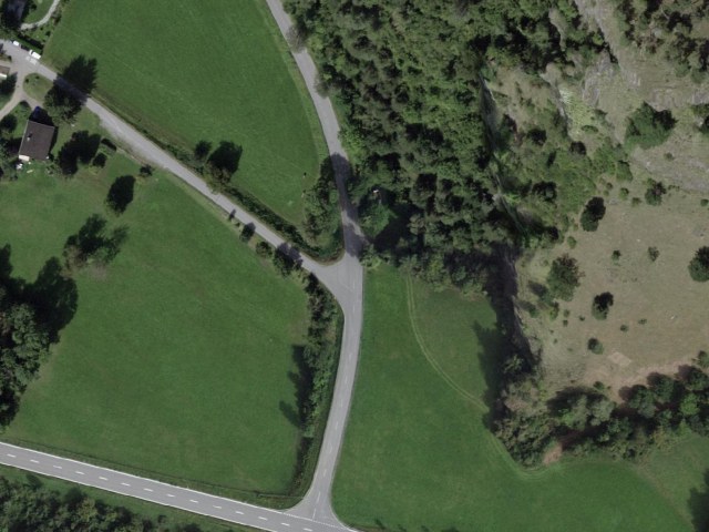 Senderismo fácil desde Rothenbrunnen hasta Rhäzüns