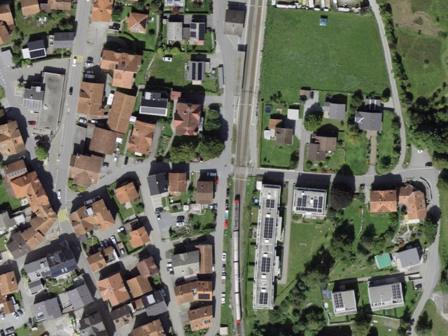 Randonnée facile au sommet depuis Rhäzüns par Bot da Sogn Gieri