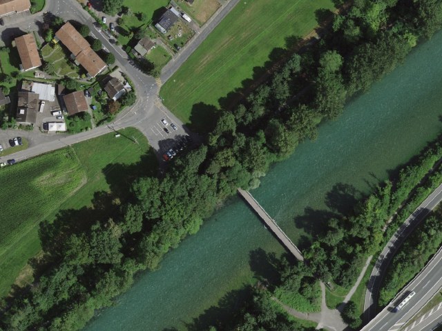เดินป่าแบบสบาย จาก Emmenbrücke ผ่าน Hinder Rätlisbach