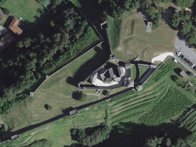 Castello di Montebello /  Museo archeologico