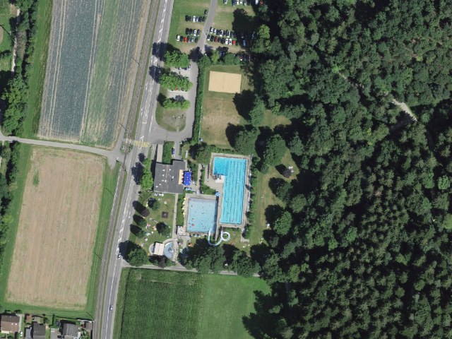Regional swimming pool mittl. Wynental